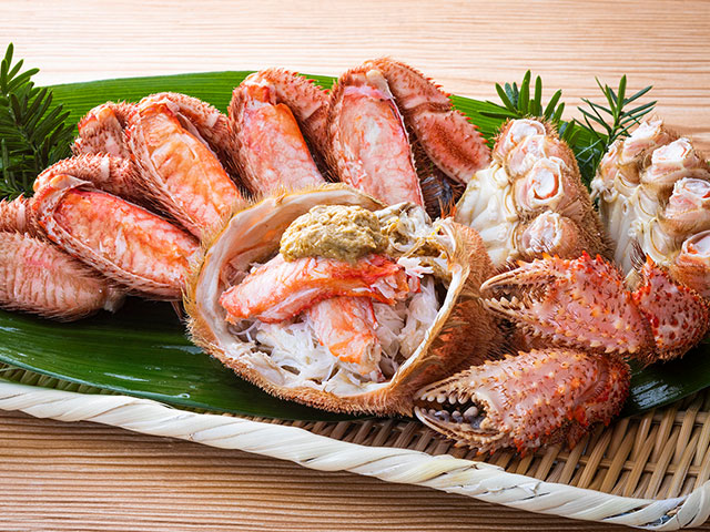 パンパンに詰まった身は、噛みしめるほどに力強い旨みが溢れ出します。