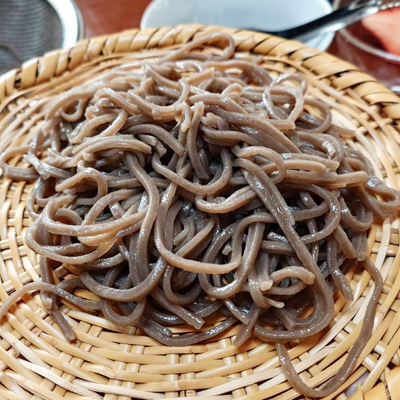 黒玄（こくげん）そば粉 1Kg