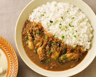 Apple - QUEEN カレー かきシチューとかきカレー