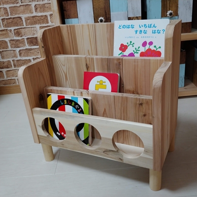 ブックシェルフ