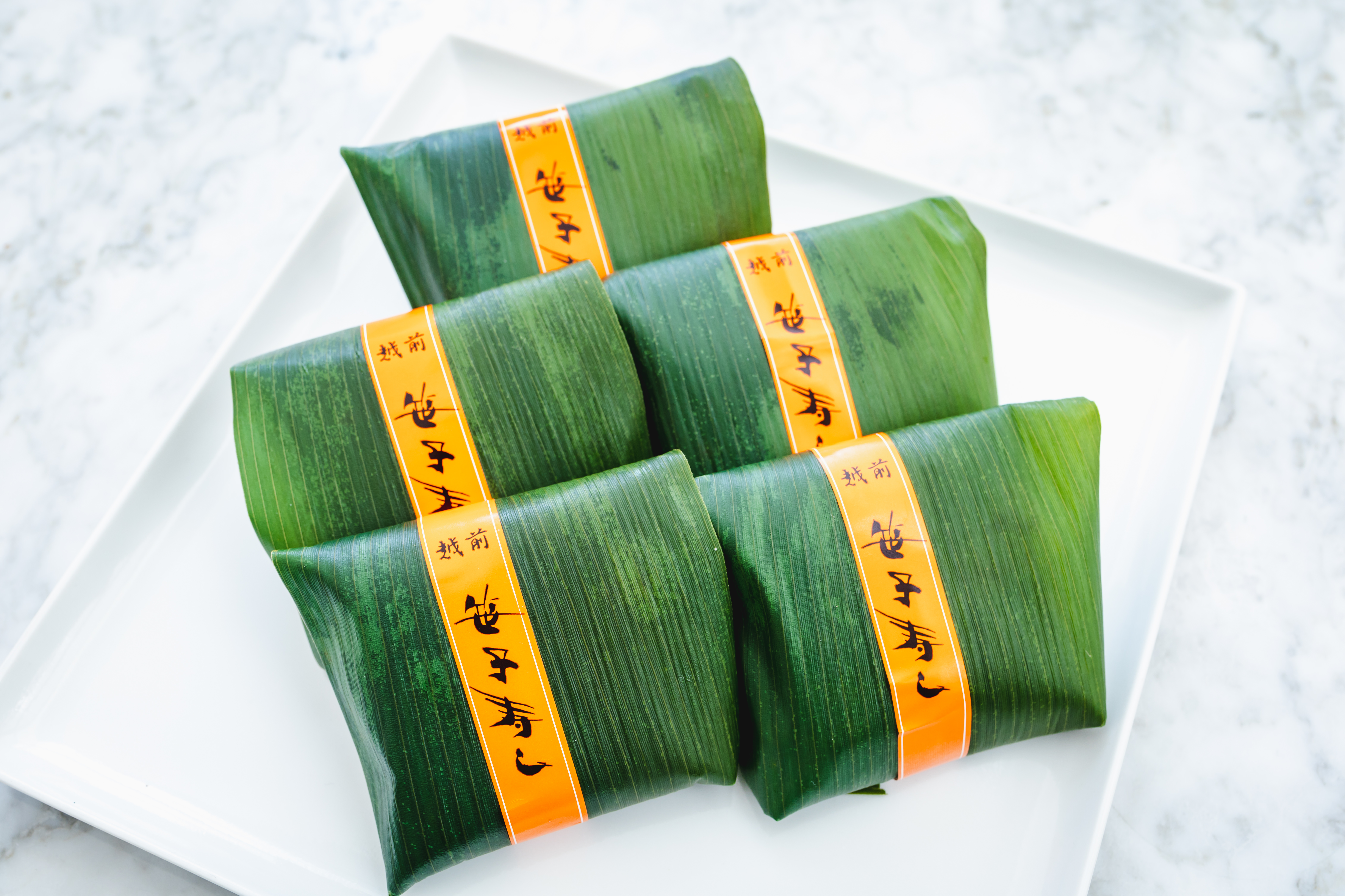 山県 PE柿の葉寿司〈18ヶ取〉 BSS10