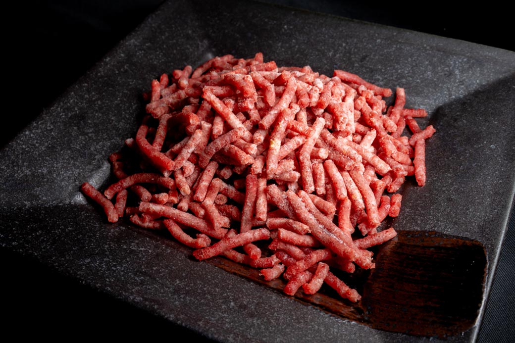 冷凍生馬肉パラパラミンチ