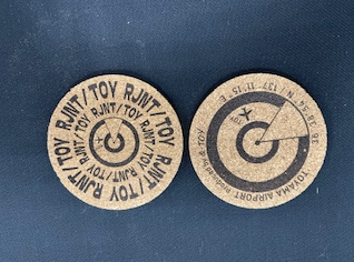 富山空港オリジナル　コースター　コルク　2枚セット