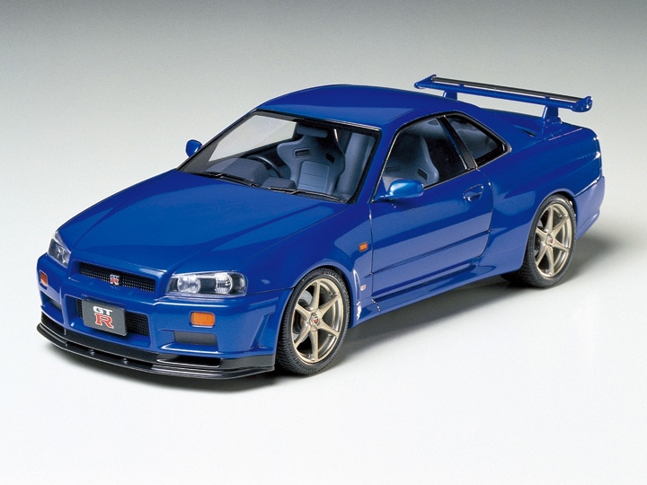 タミヤ 1/24 スポーツカーシリーズ（210） ニッサン スカイラインGT-R