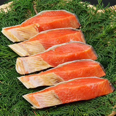 紅鮭辛塩切身