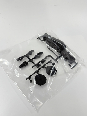 19115202 DB-01 Lパーツ（ステアリングアーム）