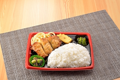 自慢の白飯ガーリックリキン弁当【販売期間25年7月23日  ～  25年9月24日まで】