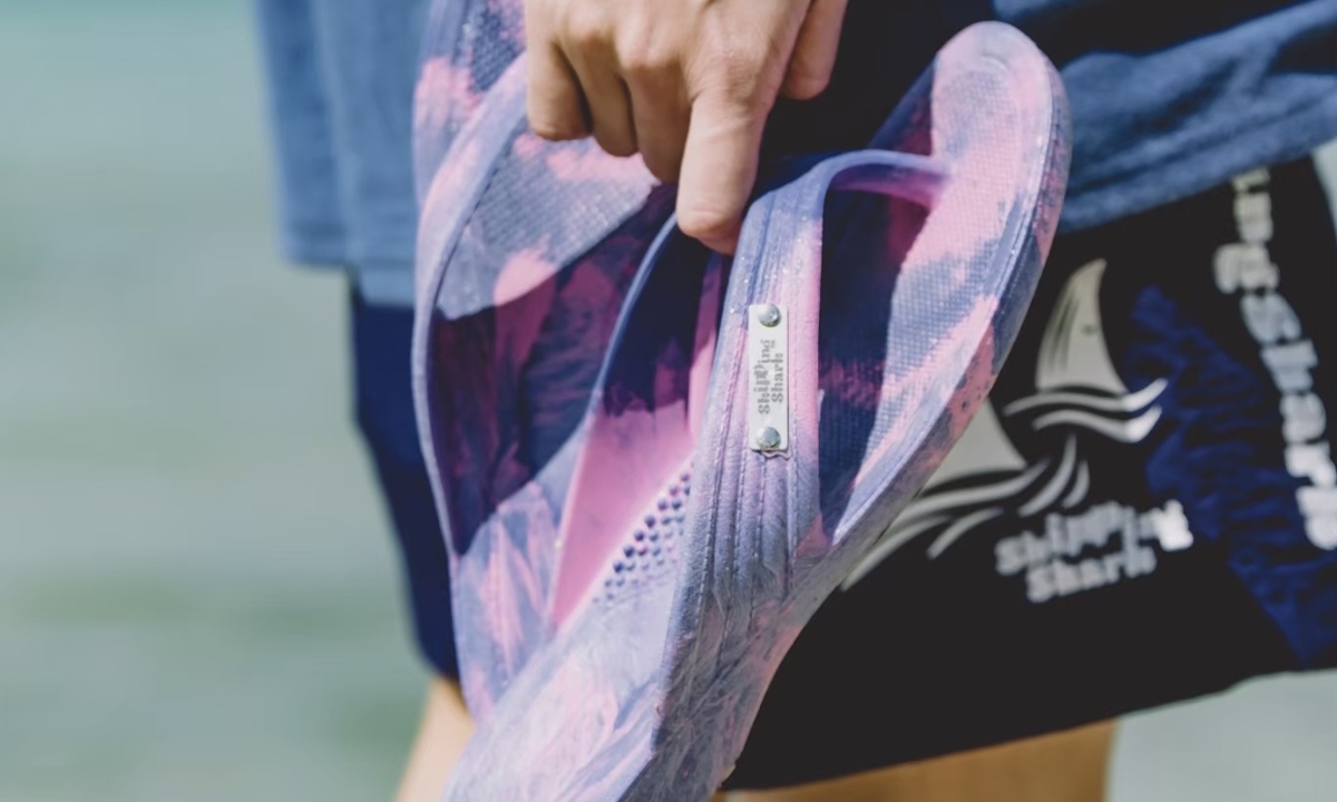 haisai original sandals | スキッピングシャーク