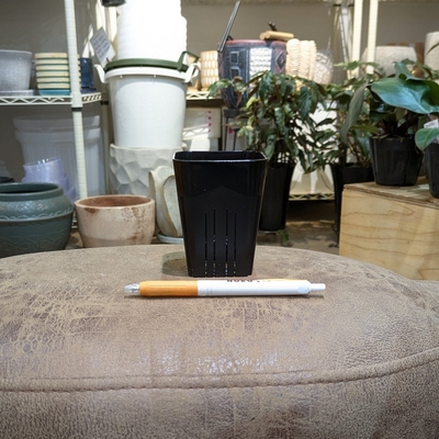 【黒スリット鉢】内径 約7cm 高さ 約9cm