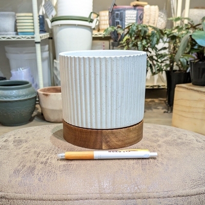 【 495 】【容器部分のみ：内径 約13cm 高さ 約12cm 】全高 約14cm (受皿付・鉢底穴あり)