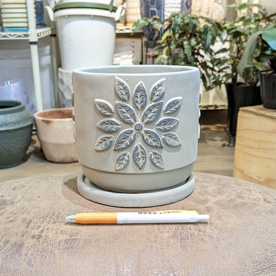 【 500 】内径 約12cm 高さ 約12cm  (受皿付・鉢底穴あり)