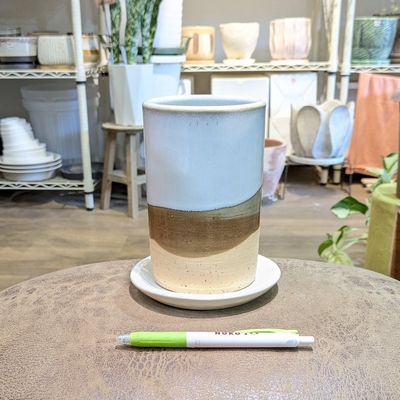 《 276 》内径 約8cm 高さ 約15cm (受皿付・鉢底穴あり)