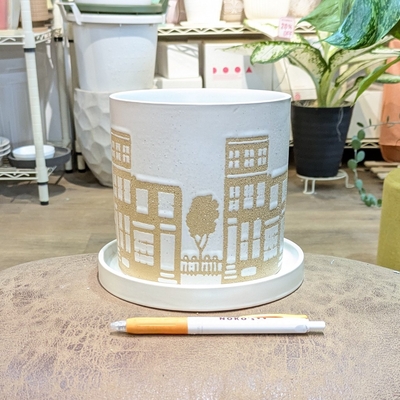 【 605 】内径 約13cm 高さ 約13cm (受皿付・鉢底穴あり)