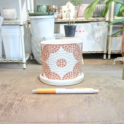 【 622 】内径 約9cm 高さ 約9cm (受皿付・鉢底穴あり)