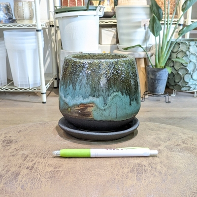 【 660 】内径 約9cm 高さ 約11cm (受皿付・鉢底穴あり)