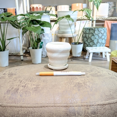 《 332 》内径 約6cm 高さ 約7.5cm (受皿付・鉢底穴あり)