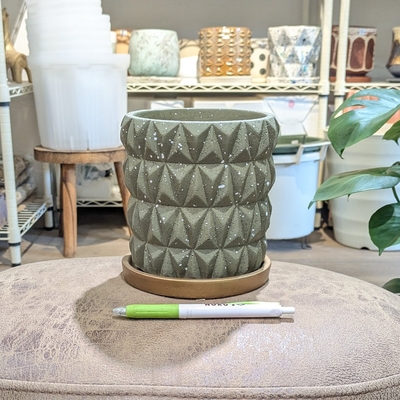 【 781 】内径 約11.5cm 高さ 約14cm (受皿付・鉢底穴あり)