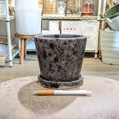 【 799 】内径 約13cm 高さ 約12cm (受皿付・鉢底穴あり)