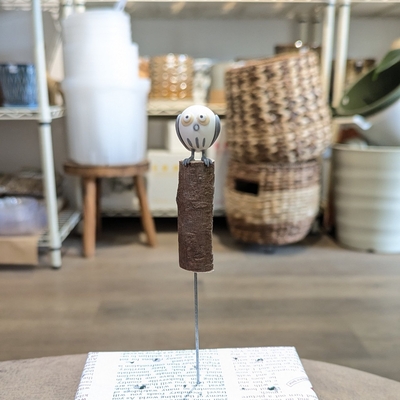 【ふくろう ピック】全長 約15cm 本体 約2 &times; 2.5cm 木の部分の長さ 約5cm