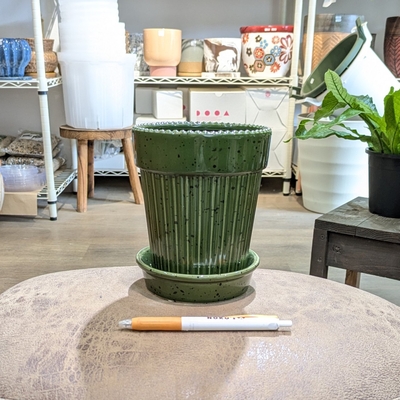 【 845 】内径 約11cm 高さ 約14cm (受皿付・鉢底穴あり)