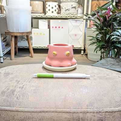 《 387 》内径 約4cm 高さ 約6cm (受皿付・鉢底穴あり)