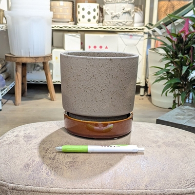 【 866 】内径 約13cm 高さ 約13cm (受皿付・鉢底穴あり)