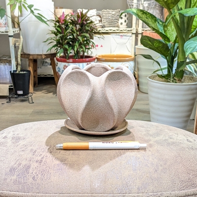 【 887 】内径 約9cm 高さ 約11cm (受皿付・鉢底穴あり)