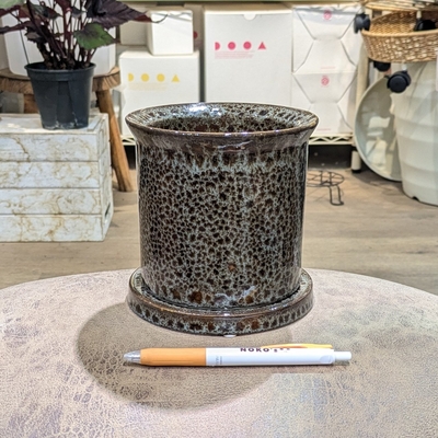 【 37 】内径 約11cm 高さ 約12cm (受皿付・鉢底穴あり)