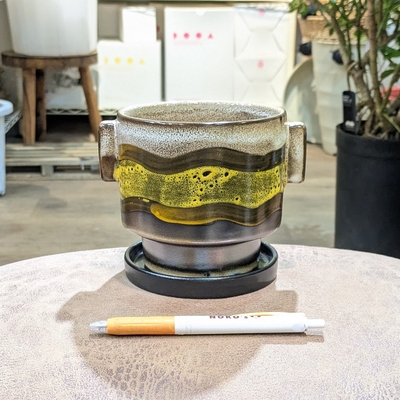 【 105 】内径 約11cm 高さ 約11cm (受皿付・鉢底穴あり)