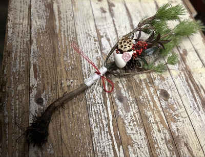 【販売中】根引き松のお飾り　【年末向け商品】