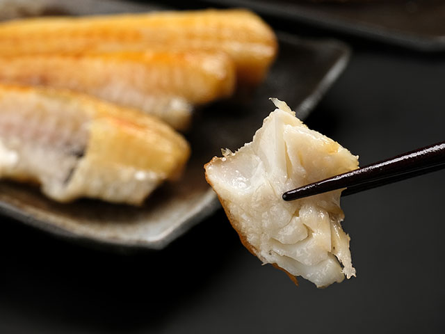一夜干しが引き出す、濃厚な旨味とプリっと弾力