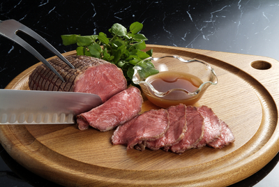 北海道「札幌バルナバハム」牛・塩ローストビーフ