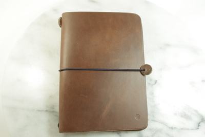 ノートブックカバー2508-A6Brown