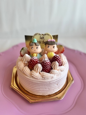 [季節限定　店頭受け取り商品]ひなまつりショートケーキ4号(12cm)