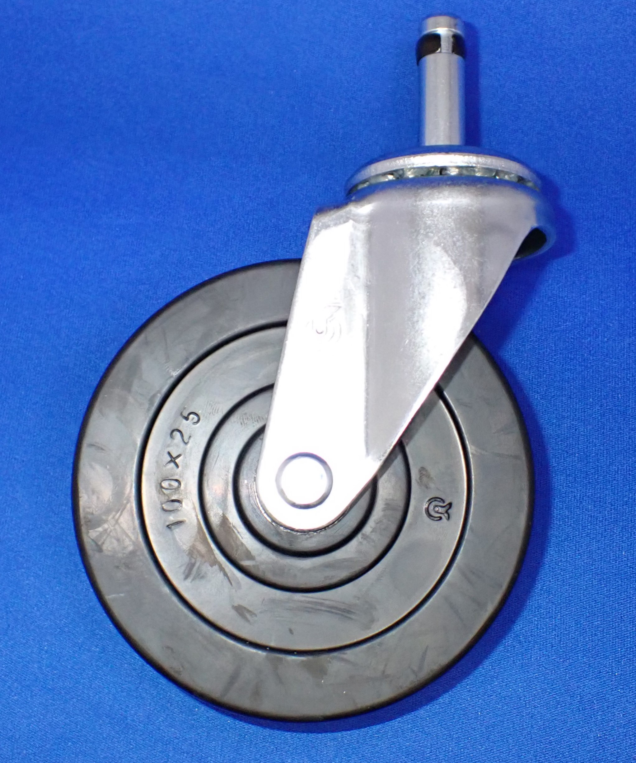 OD-700シリーズ用】682325 ブレーキ無しキャスター | ヤマダプロダクツ