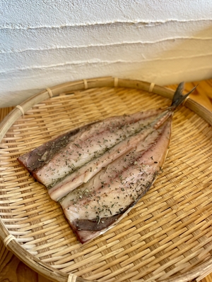 鯖の塩バジル