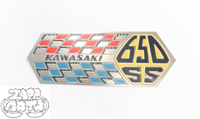 W1SS W2SS サイドカバーエンブレム