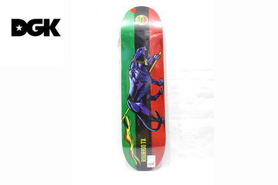 DGK PRO CECKS UNITED 8.06