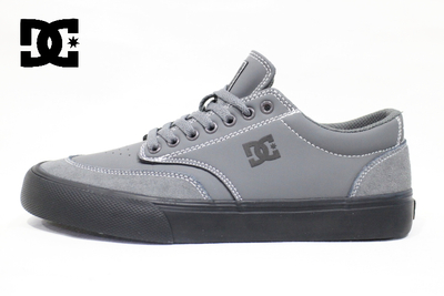  DC SHOES VARIAL S （DGY）