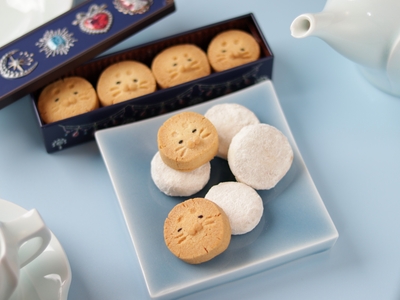 アザラシの米粉クッキー缶