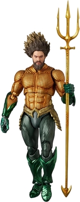 MAFEX No.267 アクアマン (GOLD & GREEN SUIT)
