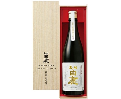 黒松白鹿　純米大吟醸　７２０ｍｌ　木箱