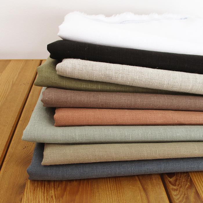 ヨーロピアン40sリネンキャンバス　無地　140cm巾