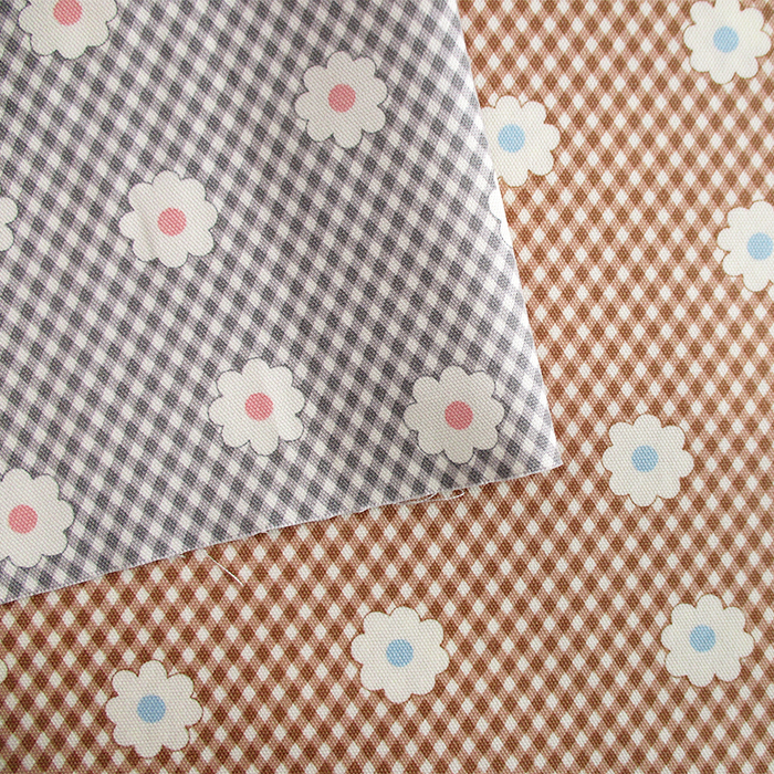 【SALE】オックスプリント　ギンガム&times;マーガレット　110cm巾　チェック|花柄