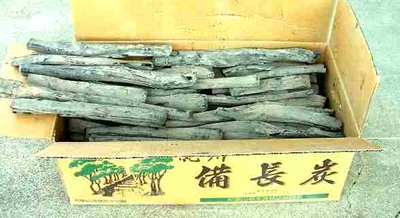 紀州備長炭　小半丸 　または　中半丸　１５kg