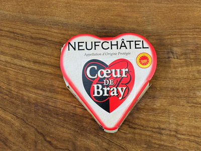 【バレンタイン2026】ヌーシャテル AOP