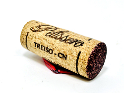 レ・ナトゥーレに使われるコルク栓(クリック⇒拡大します)