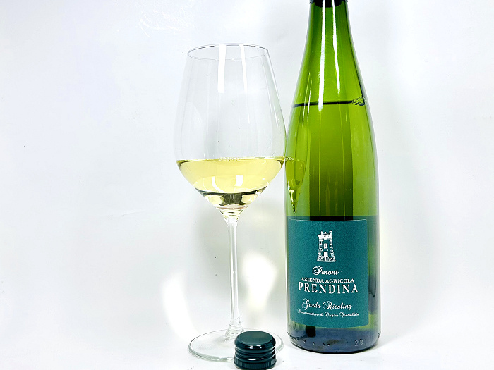 パローニ・リースリングのテイスティング(クリック⇒拡大します)