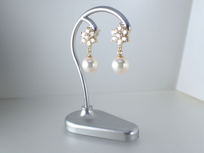 ★K18   アコヤパール＆ダイヤモンド　ピアス　花珠　真珠科学研究所