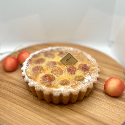 【初夏限定】＊プチ・ナポレオンチェリー＊のベイクドタルト＊Putit tarte aux cerises cuite au four＊＊